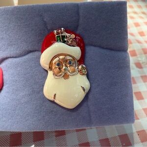 Avon Festive Santa Brooch with Red and White Accents NIB vintage